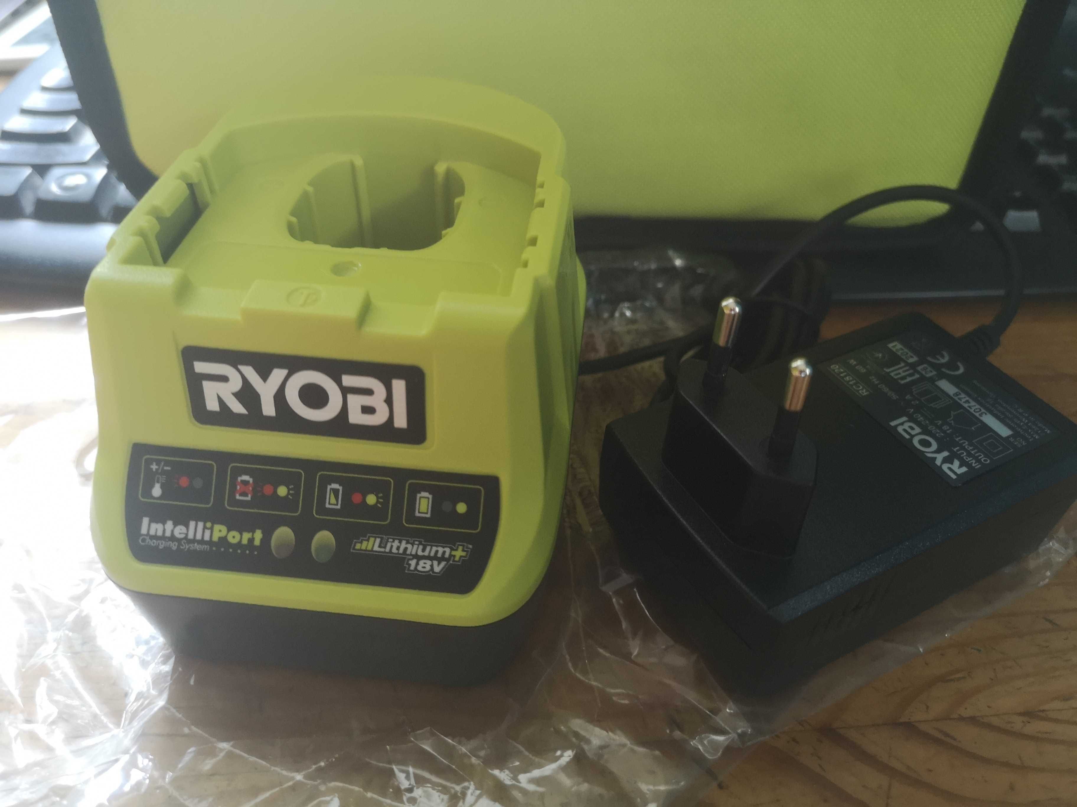 Ładowarka do duzych akumulatorów Ryobi RC18120