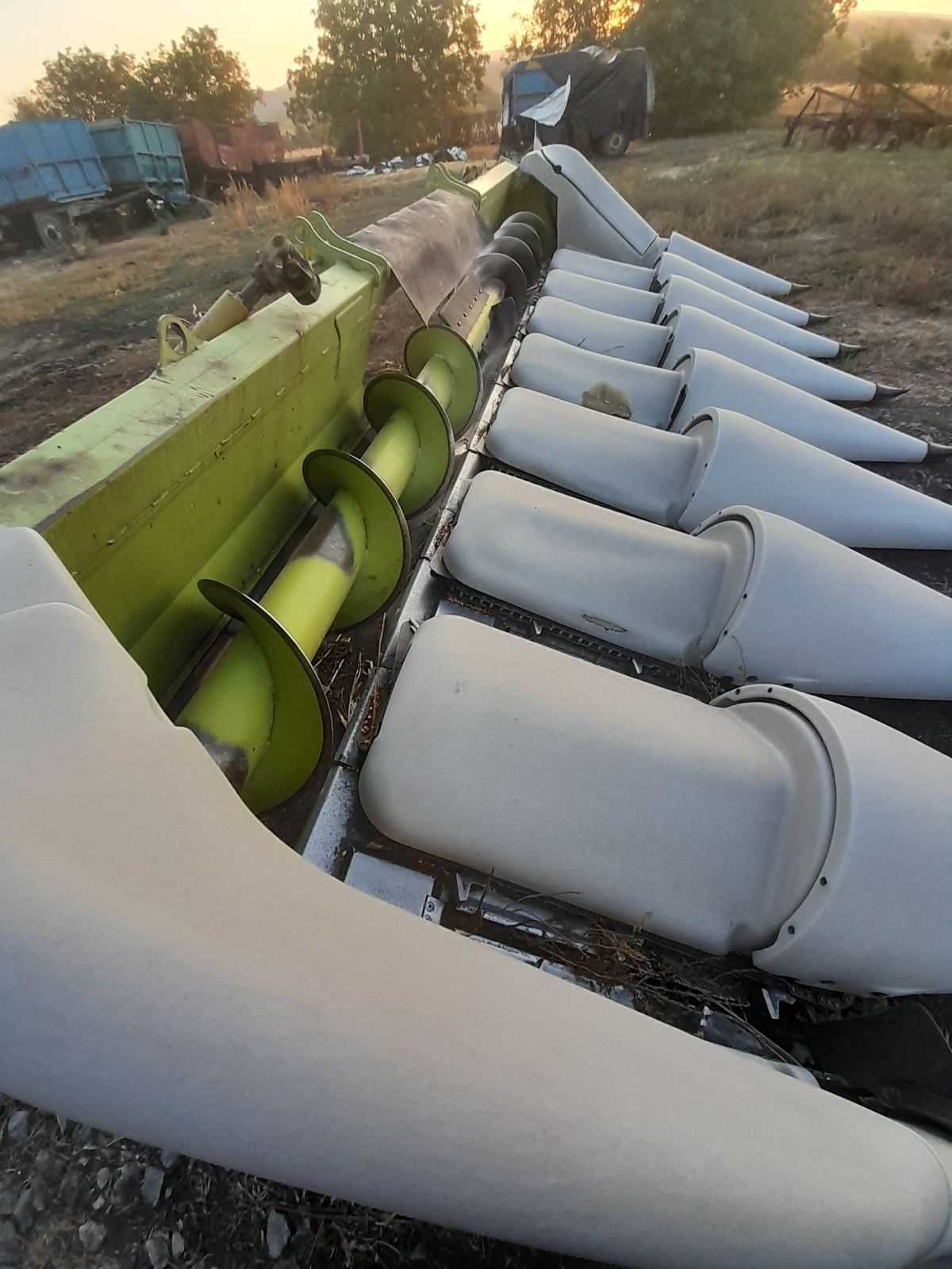 Кукурудзяна жатка Claas Conspeed 8-70C
