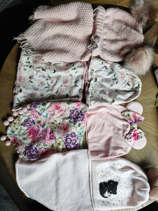 Zestaw dla dziewczynki czapka komin x 4