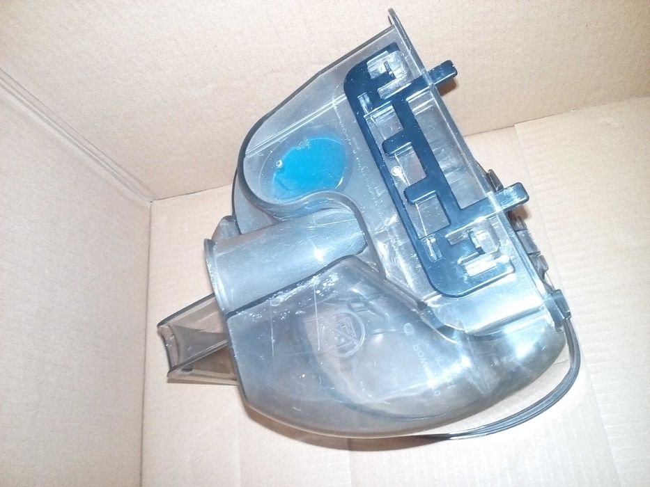 контейнер на пылесос 1900Вт. Philips PowerPro Compact FC9351/01