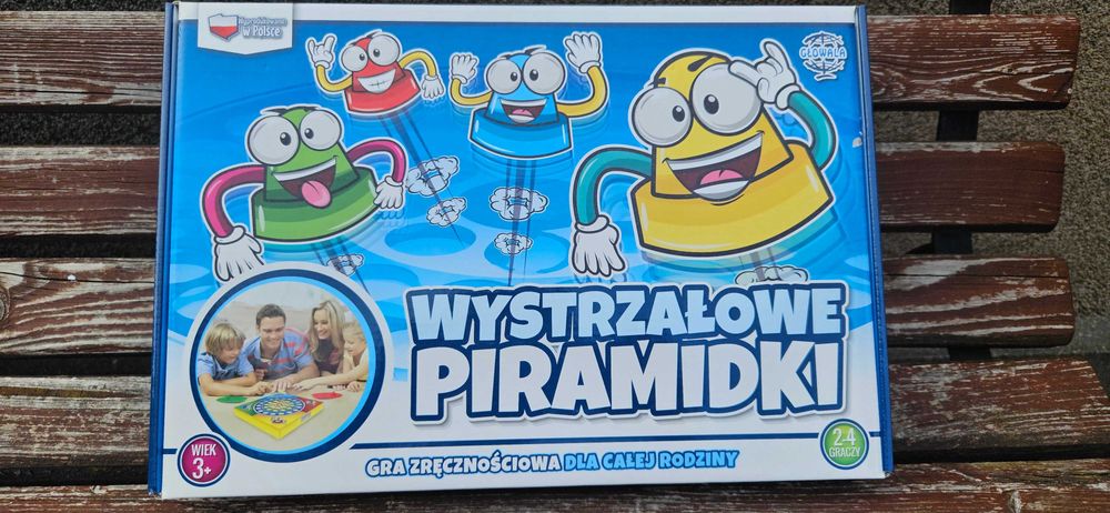Wystrzałowe piramidki- gra rodzinna