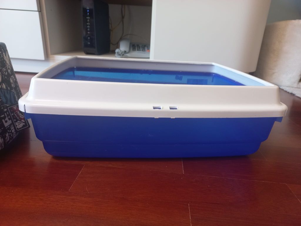 Cama + caixa de areia para gato