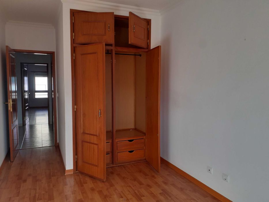 T3 Bairro do Estacal  São João  da Talha