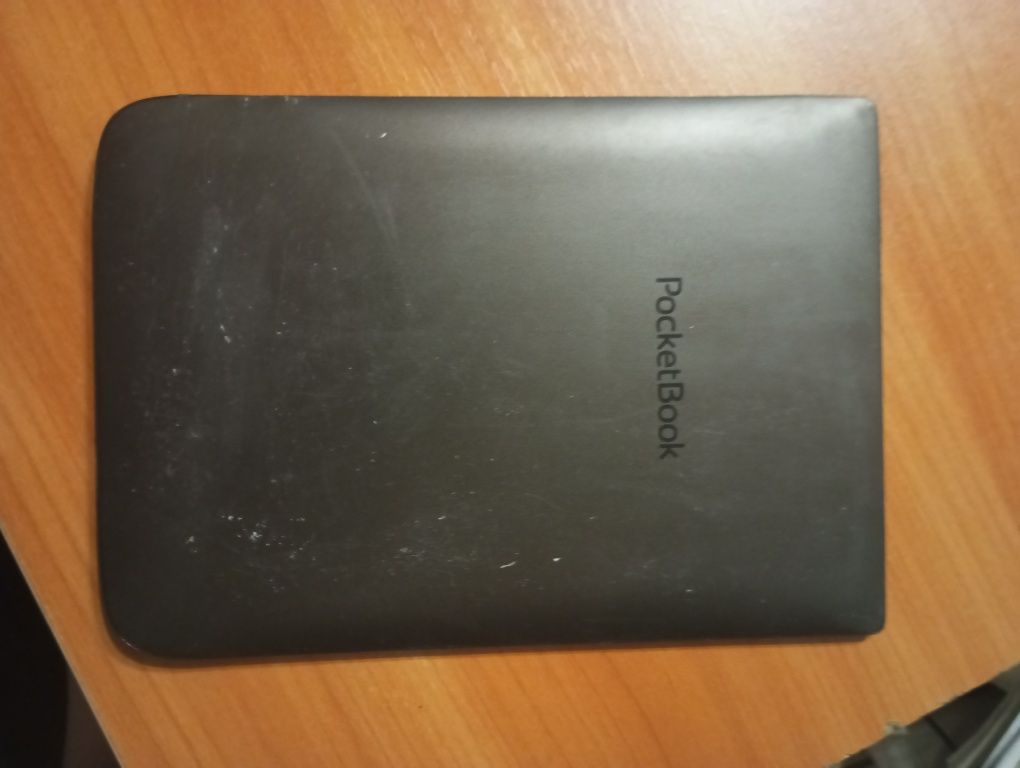 На запчастини Pocketbook InkPad 3 740