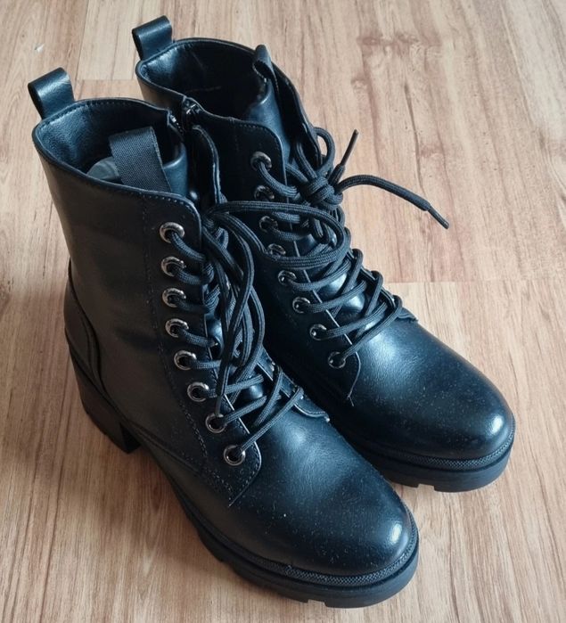 Czarne botki Jenny Fairy 38