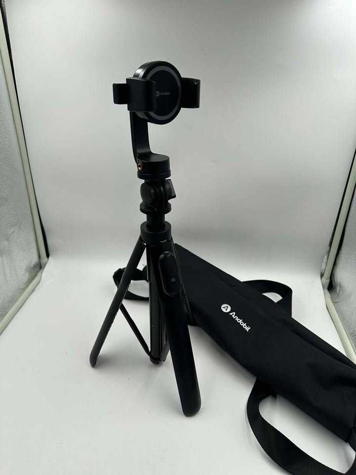 Statyw do selfie Andobil Magstick Wysuwany magnetyczny z pilotem