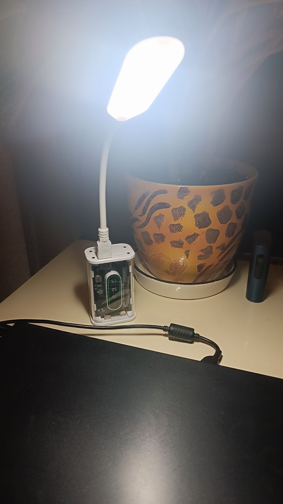 Лампа usb настольна