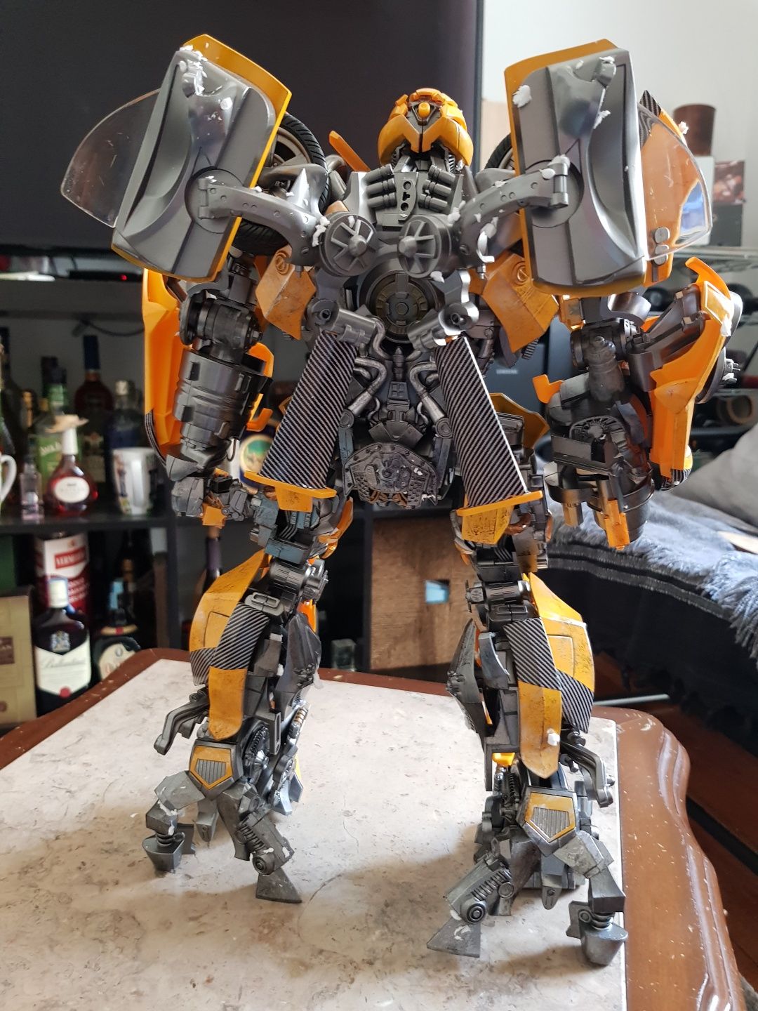 Transformers Bumblebee battle damaged