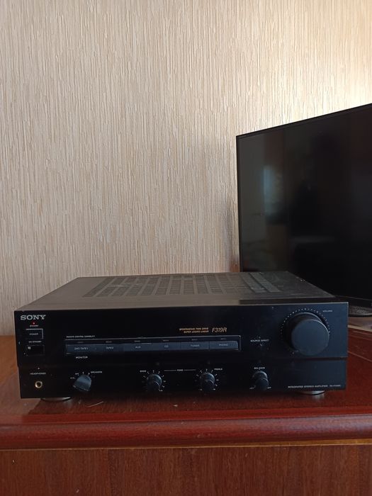 Усилитель мощности Sony-TA-F319R