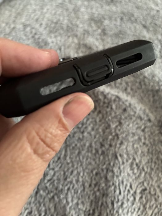 Чохол для Айфон 11, протиударний, зі шторкою для захисту камери