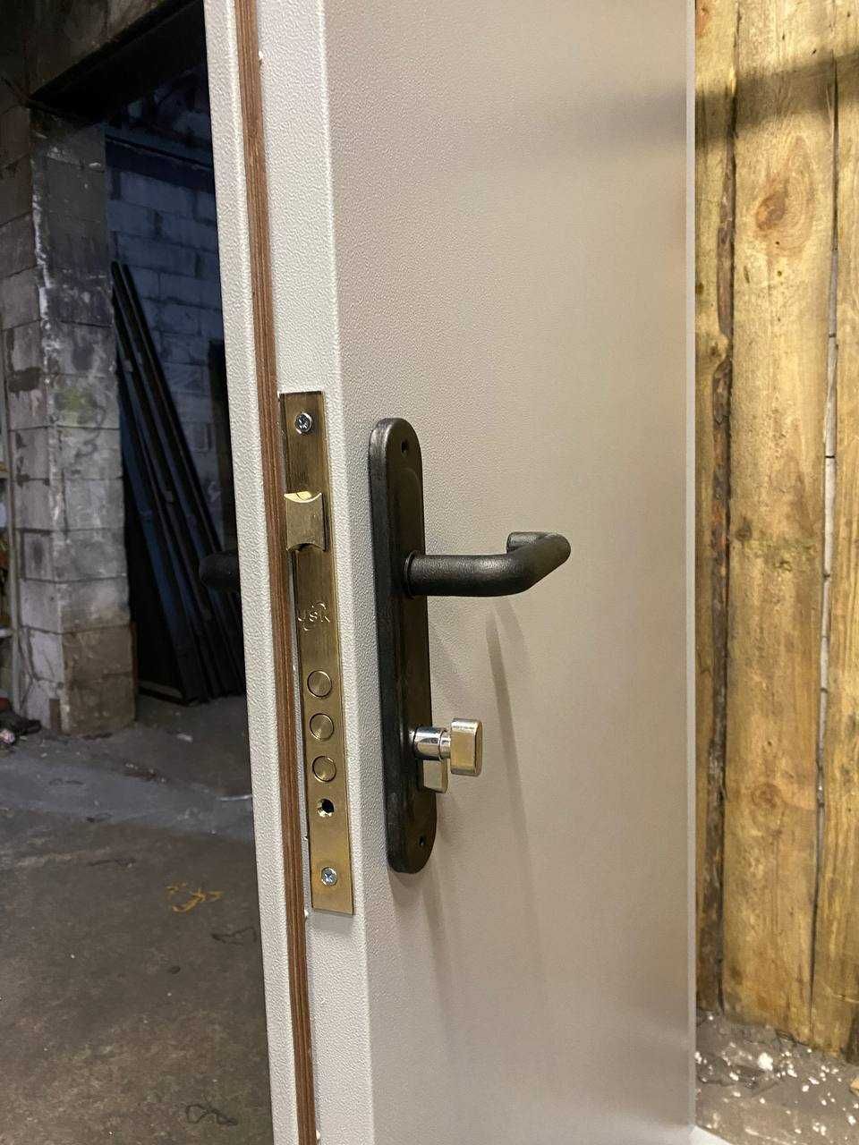 Технические двери, залізні двері, железная дверь, металеві двері