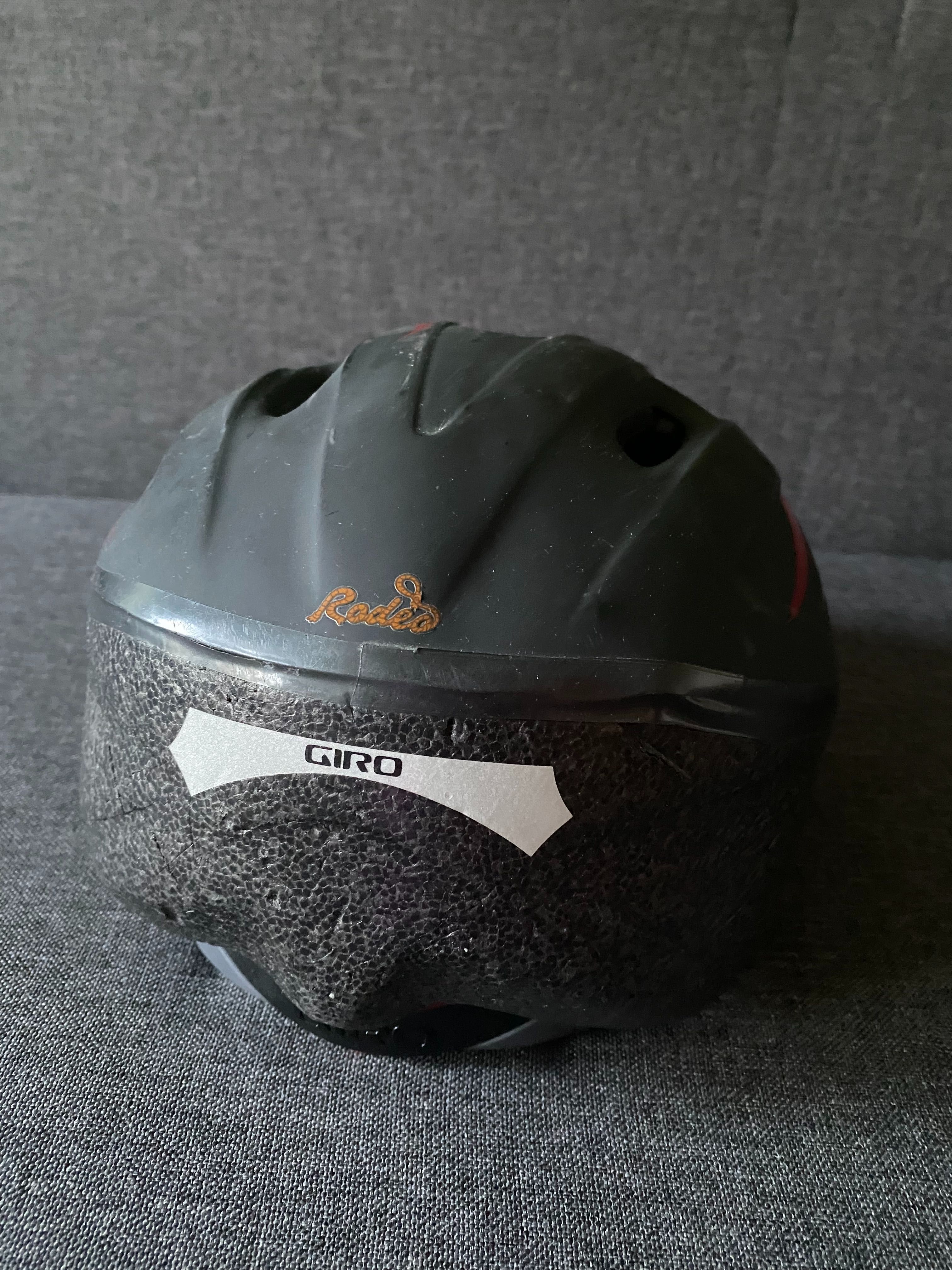 Kask rowerowy GIRO