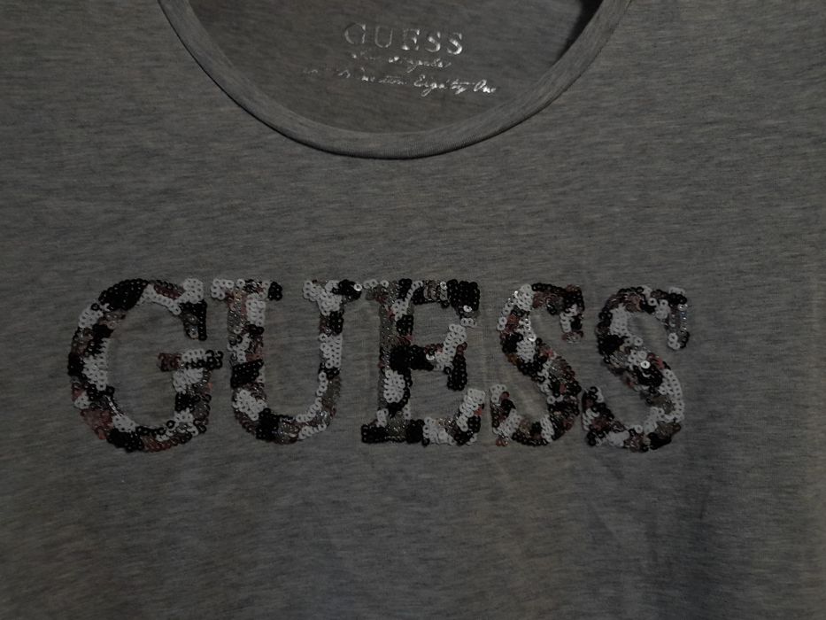 Guess стильная  футболка с большим лого, S