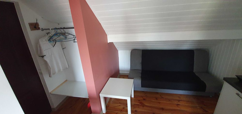 Mała kawalerka w samym centrum przy parku dla 1 osoby