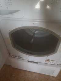 Máquina de secar roupa (gaveta)