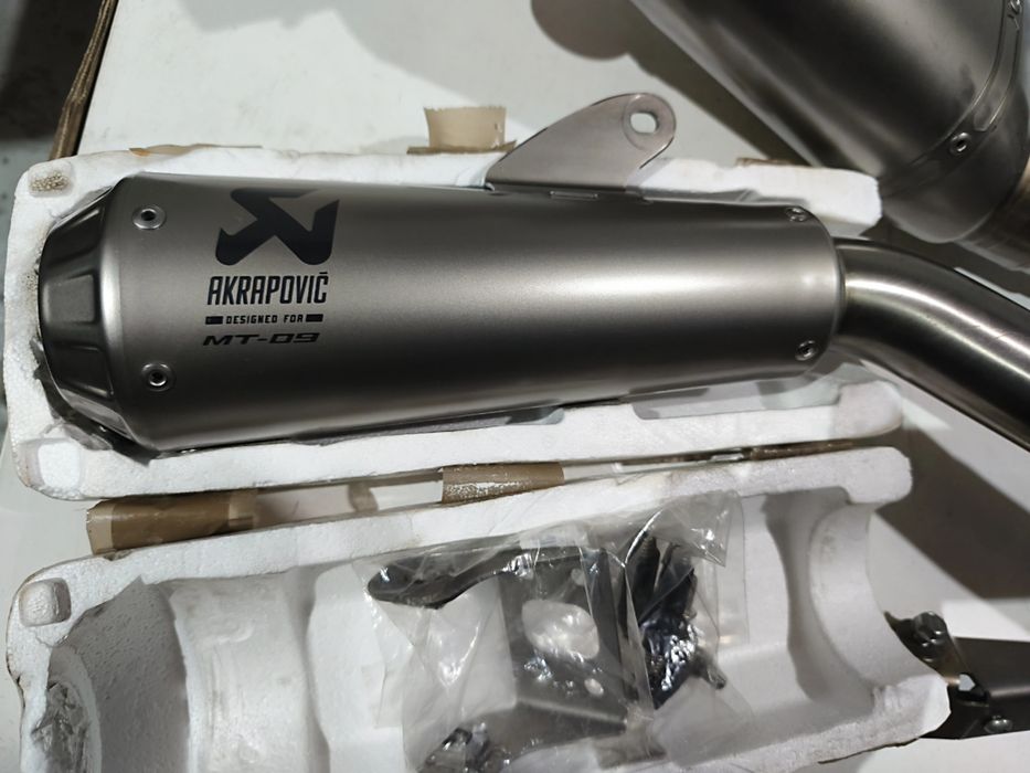 Akrapovič Racing Line Yamaha MT-09/XSR900