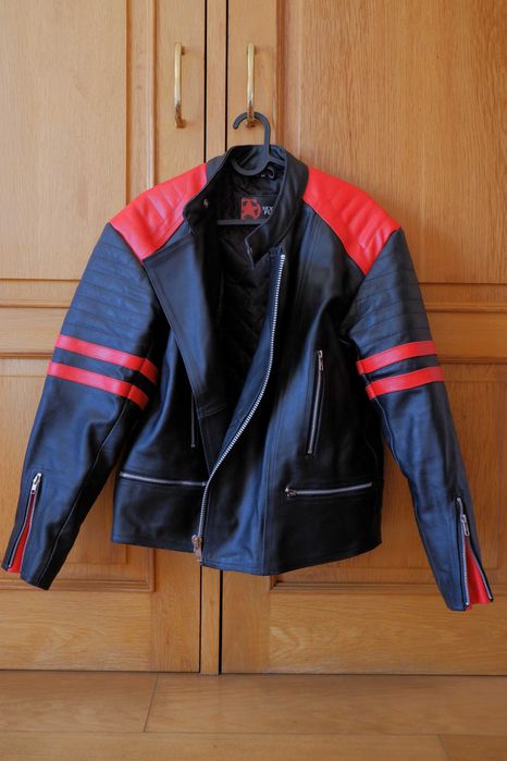Casaco de couro estilo Biker Preto/Vermelho como novo