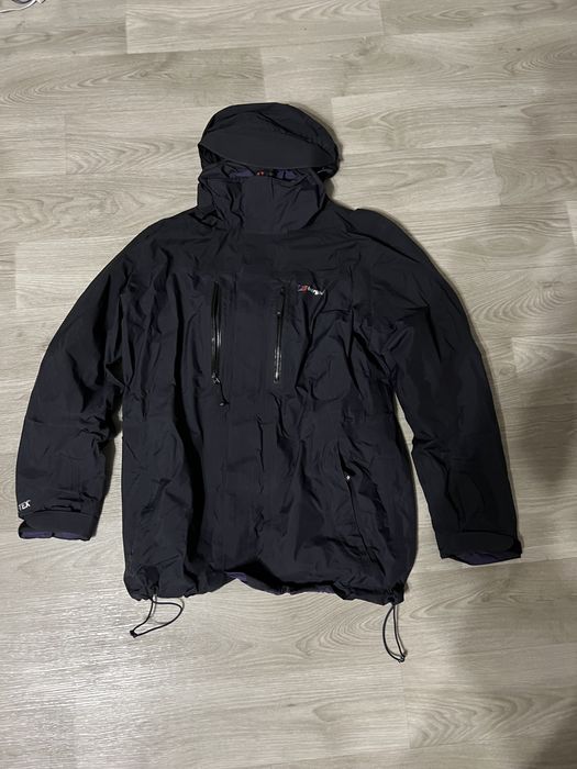 Ветровка berghaus