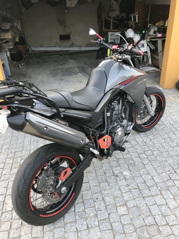 XT660X Supermotard