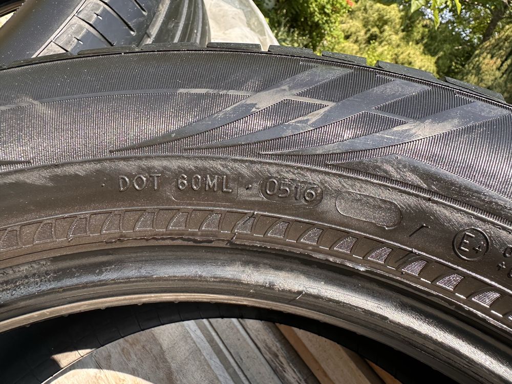 Шини 235*60r18 nokian
