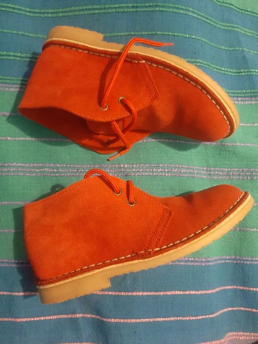 Дезерти (черевики) з натуральної замші. Іспанія. Оригінал