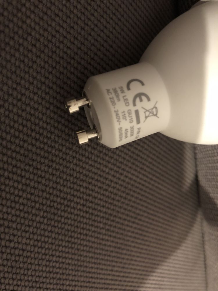 Żarówki GU10 LED Halogen