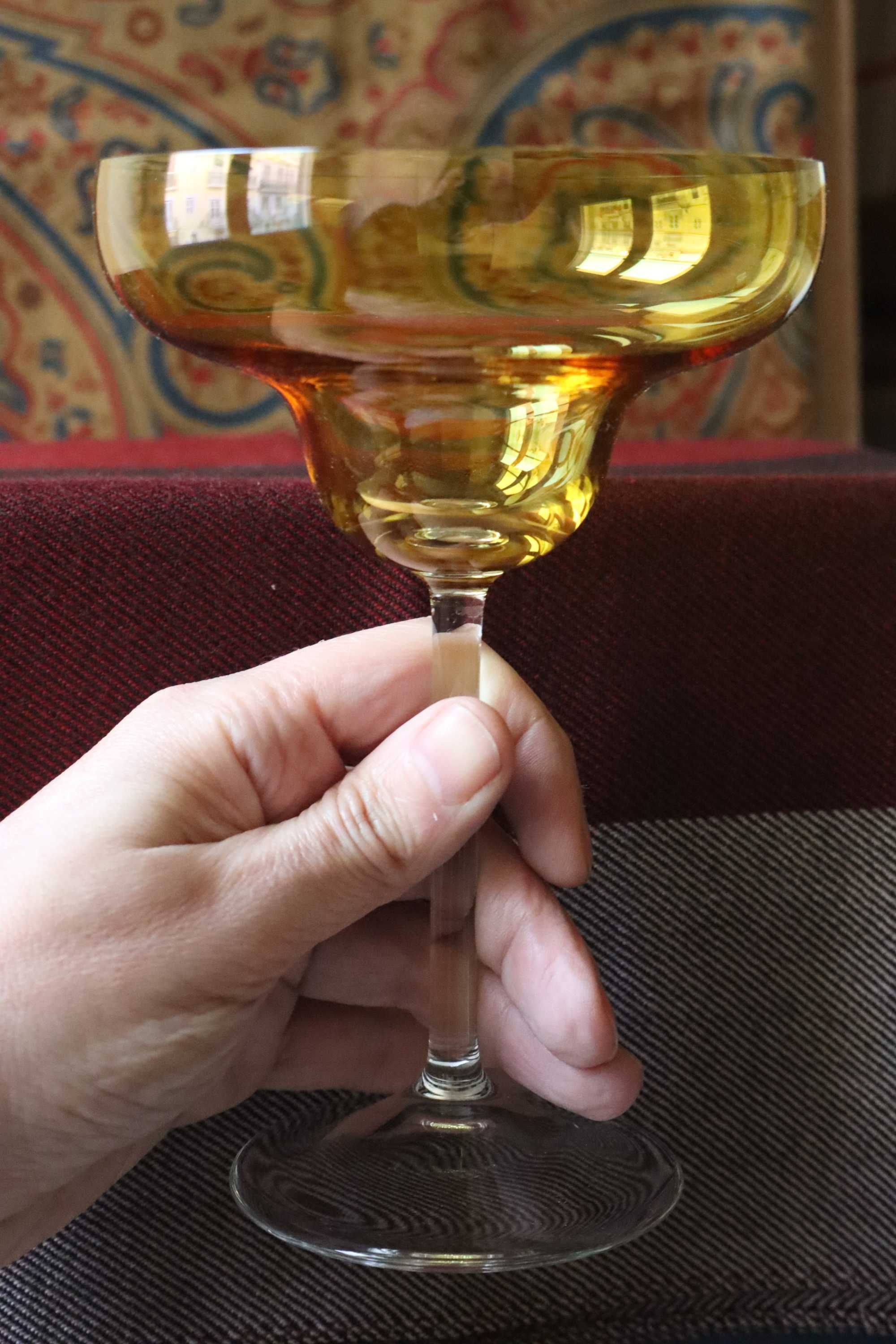 (6 ou 12) Taças Cocktail MARAVILHOSAS Amarelas