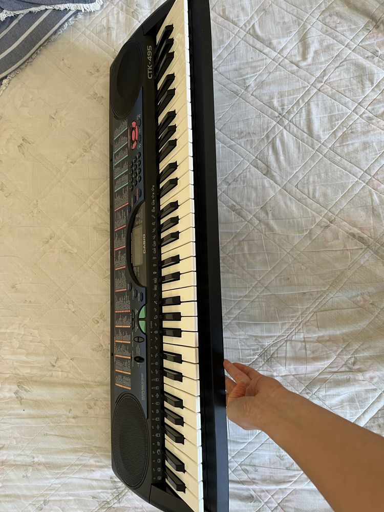 Keyboard Casio CTK-495