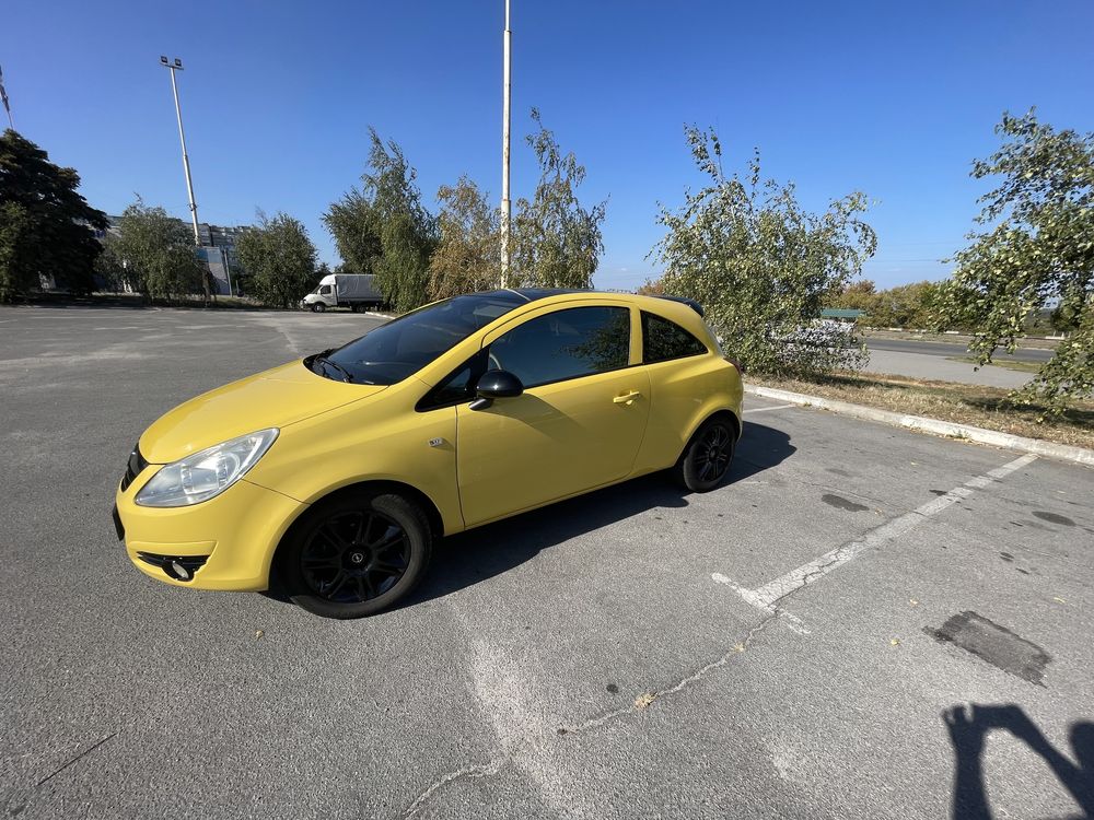Продам Opel Corsa D
