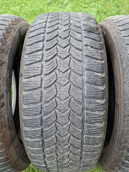 Opony zimowe 225/55 R17 Dębica Frigo HP2