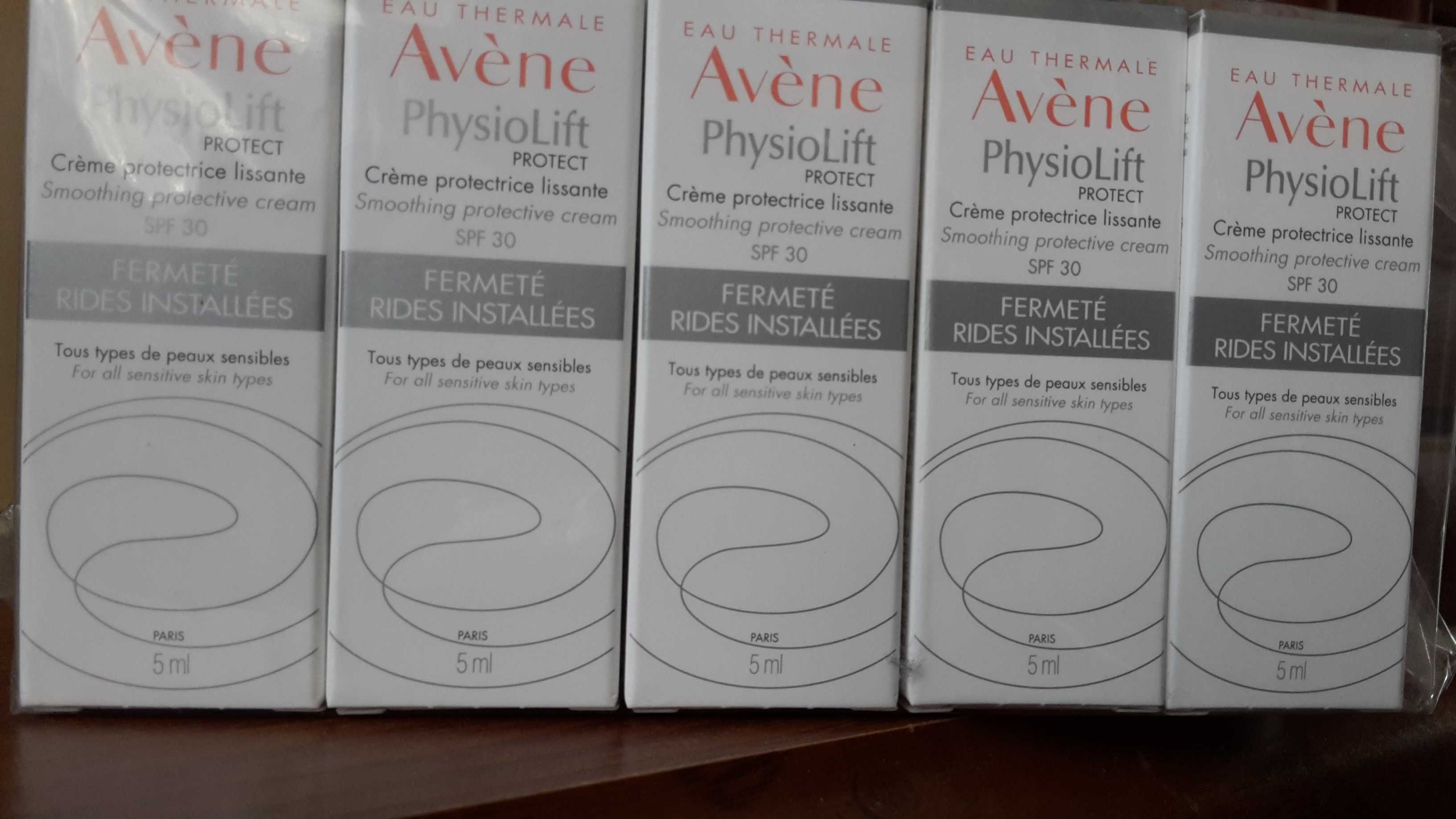 Avene PhysioLift PROTECT 
Wygładzający krem ochronny SPF30