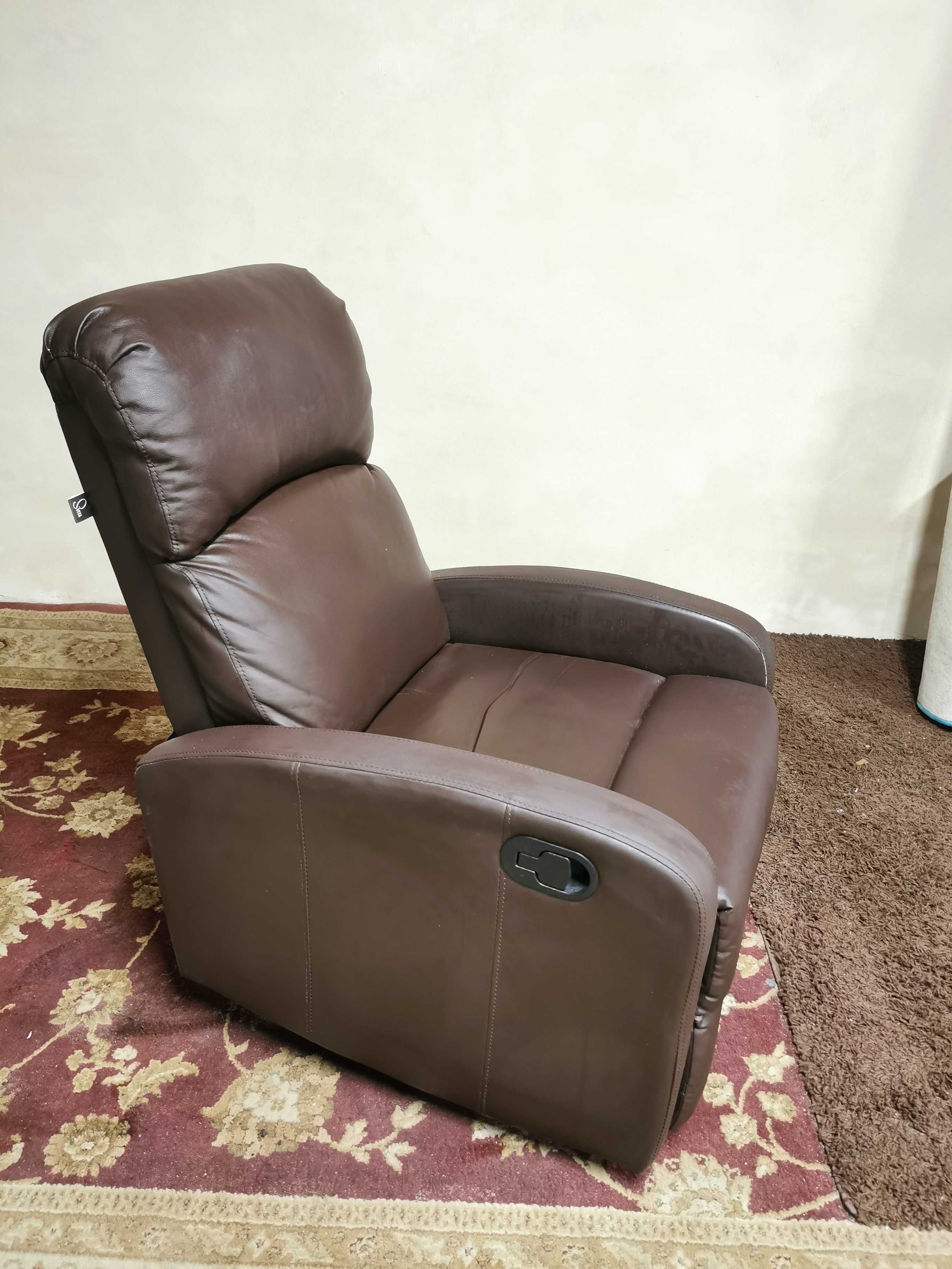 Skórzany fotel relaksacyjny