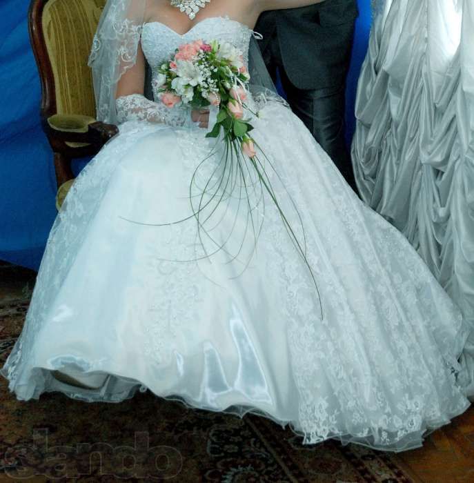 Свадебное платье 46-48рр.