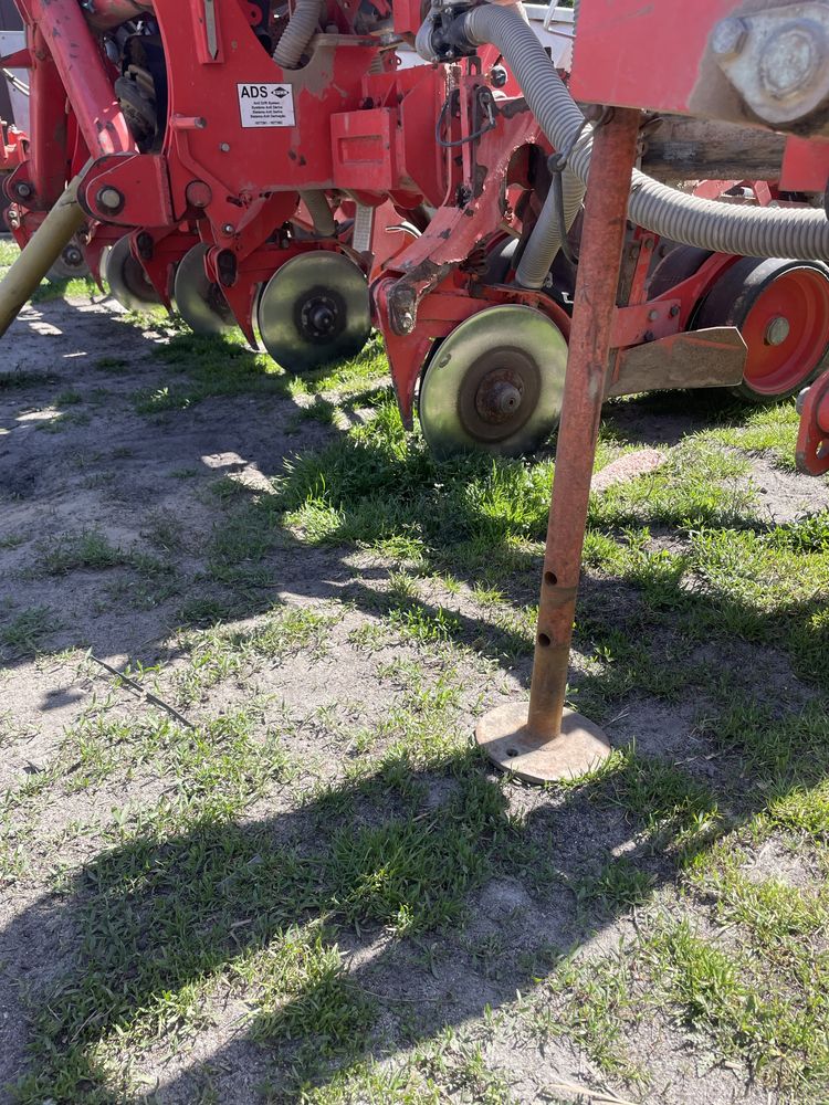 Siewnik do kukurydzy KUHN PLANTER 3 TS TALERZOWY