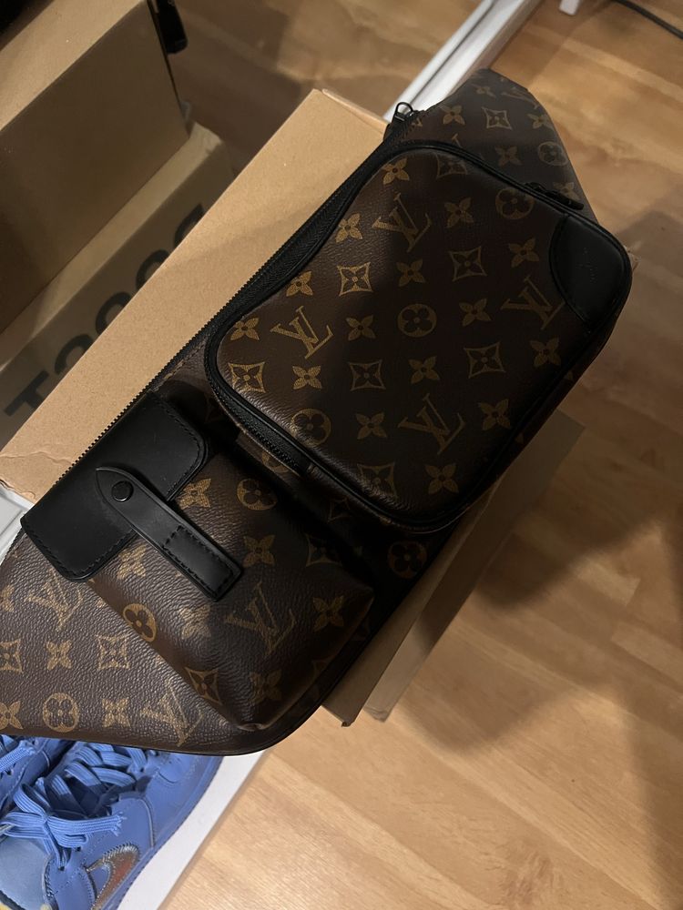 Louis vuitton bag