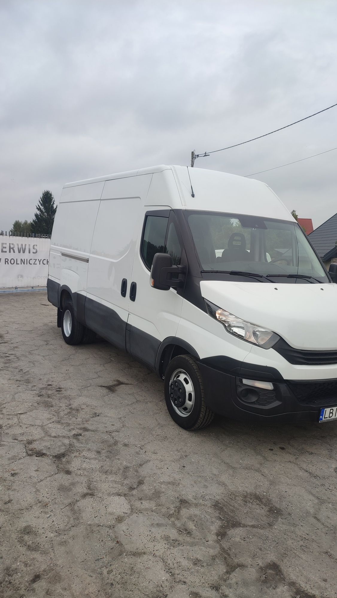 Iveco daily 35-140 brygadówka 7 os bliźniak 2018 rok