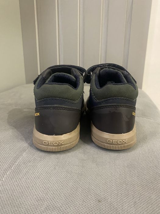 Снікерси Geox демісезон