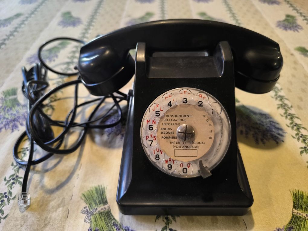 Telefone antigo analógico com segundo auricular