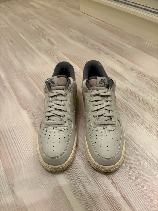 Nike Air Force 1 light bone