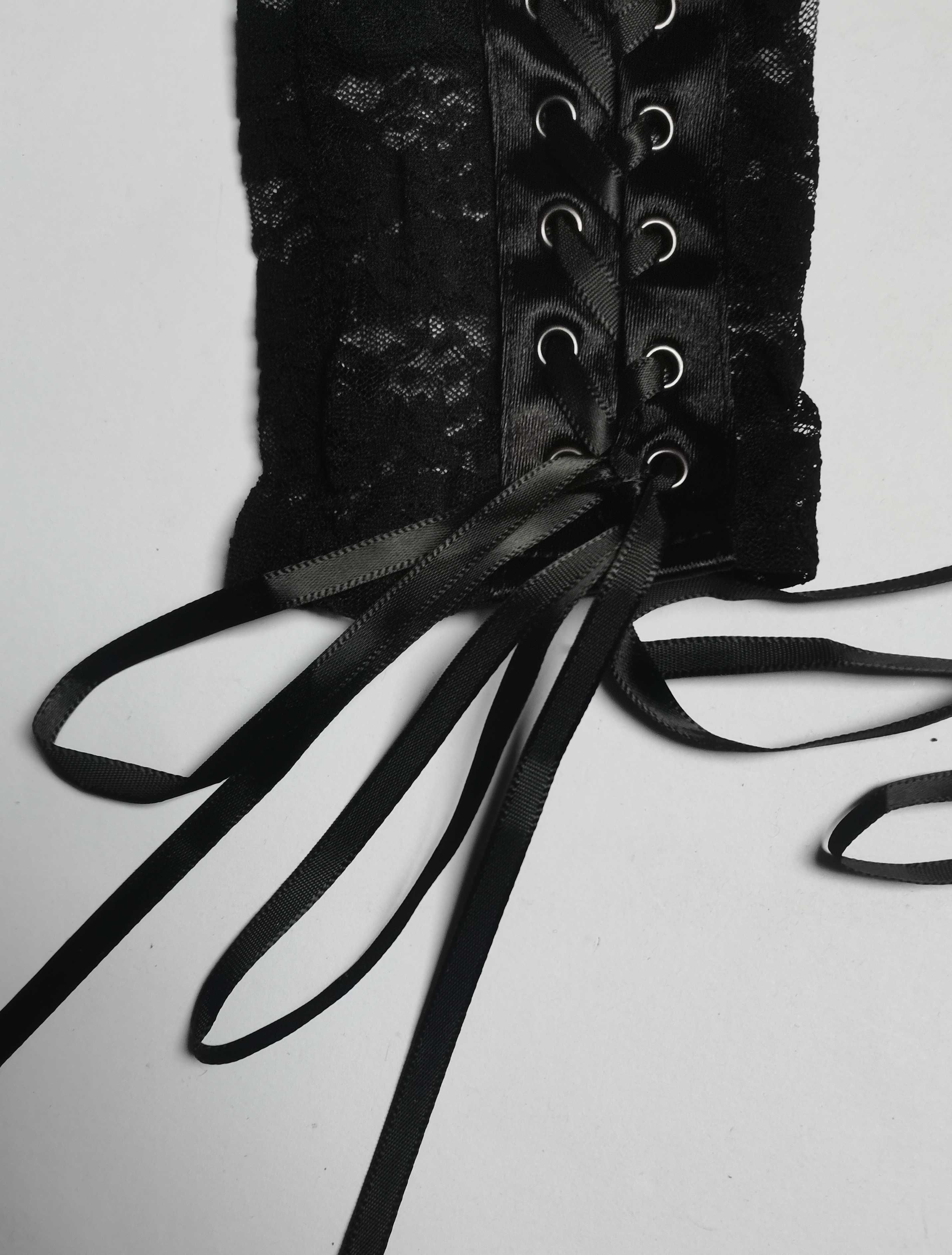 Długie koronkowe rękawiczki bez palców, z tasiemkami - gothic, vintage