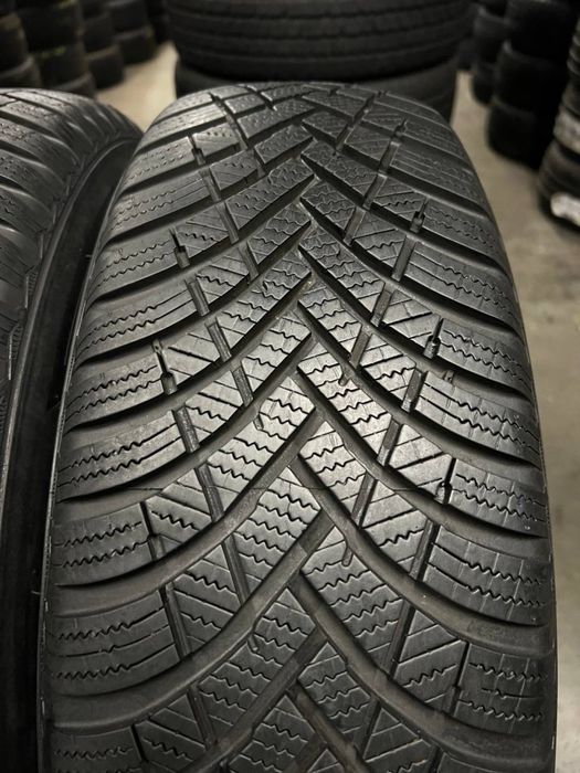 Шини Зимові 215х70хR16 HANKOOK Winter I*cept RS3 / 2шт / Стан НОВИХ