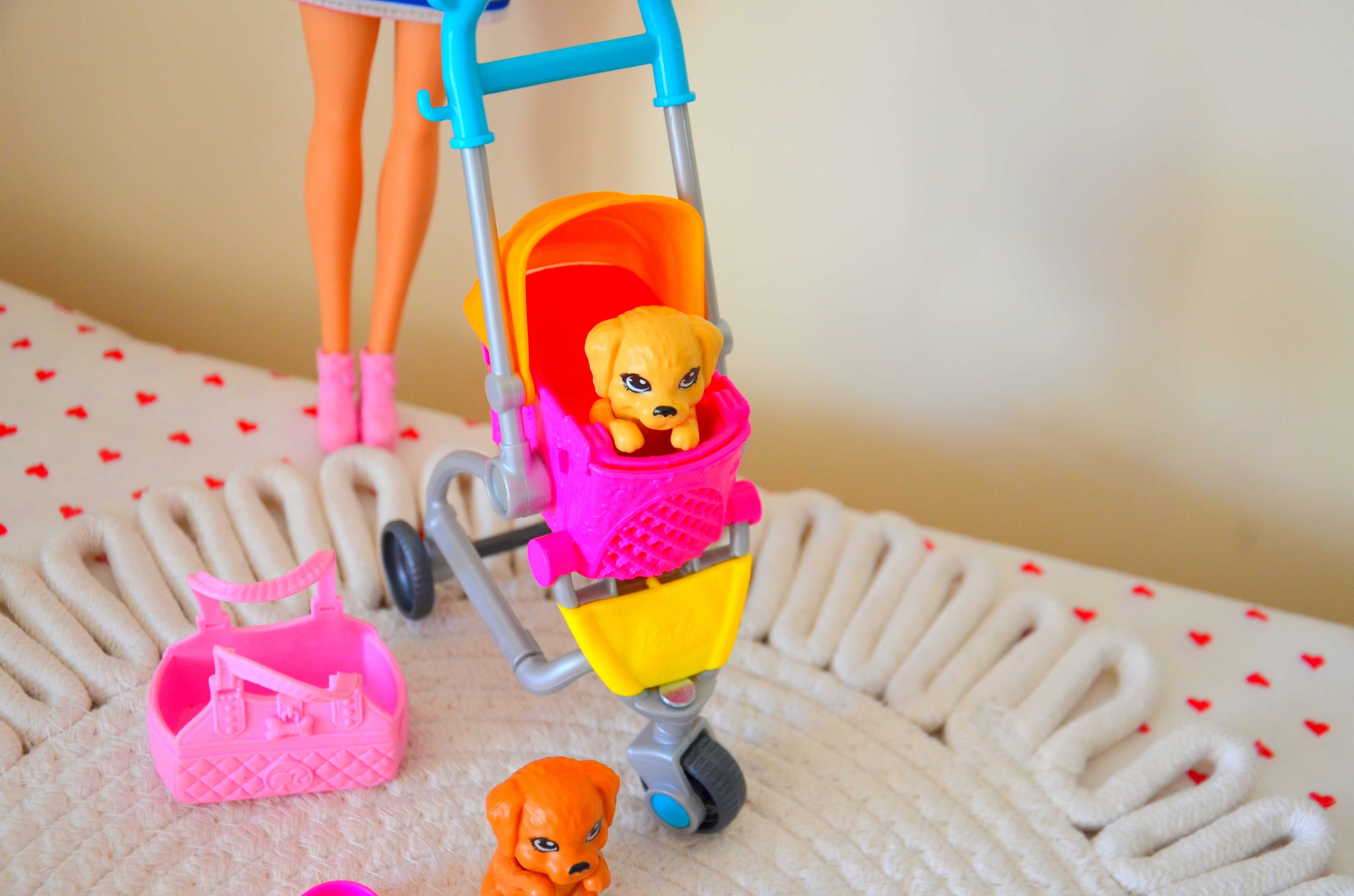 Lalka Mattel Barbie i wózek z pieskami