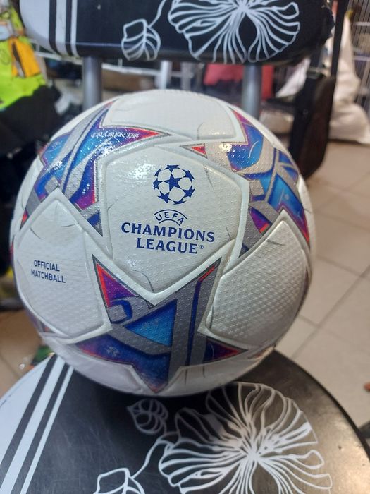 М'яч Adidas UEFA Champions League 2023-2024 PRO футбол