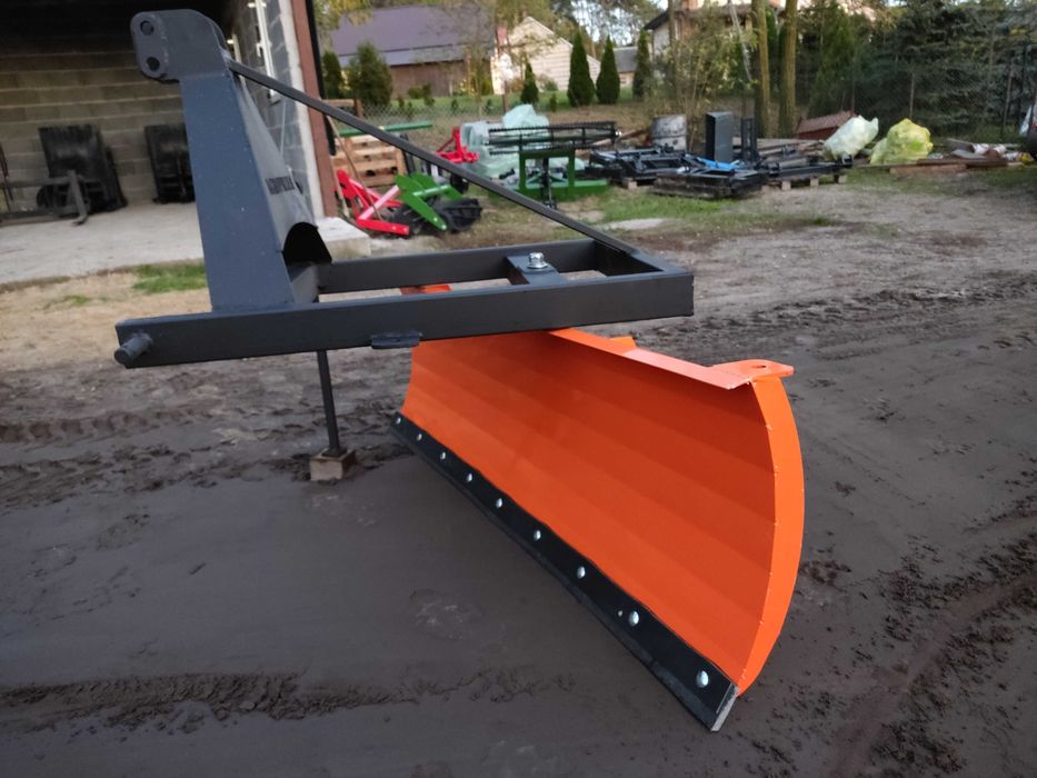 Pług do śniegutraktora tuz obracana wieżyczka przód tył Transport