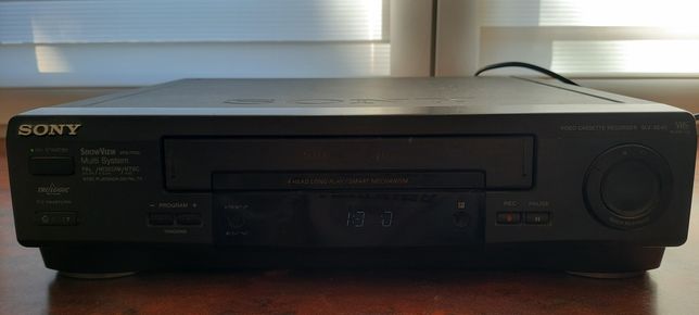 Magnetowid VHS Sony
