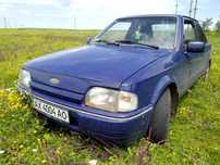 Продам форд эскорт по запчастям 1.3