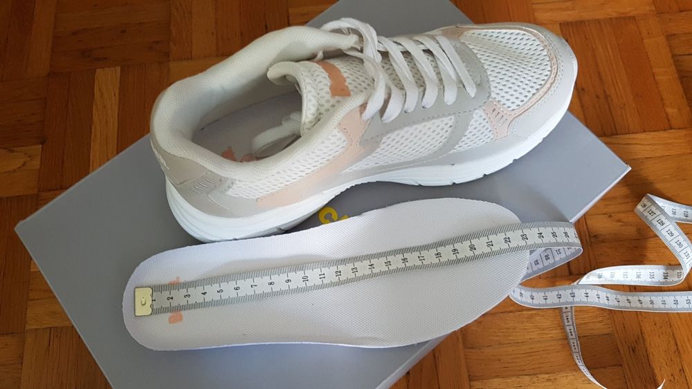 Кроссовки Bench 36р,оригинал.