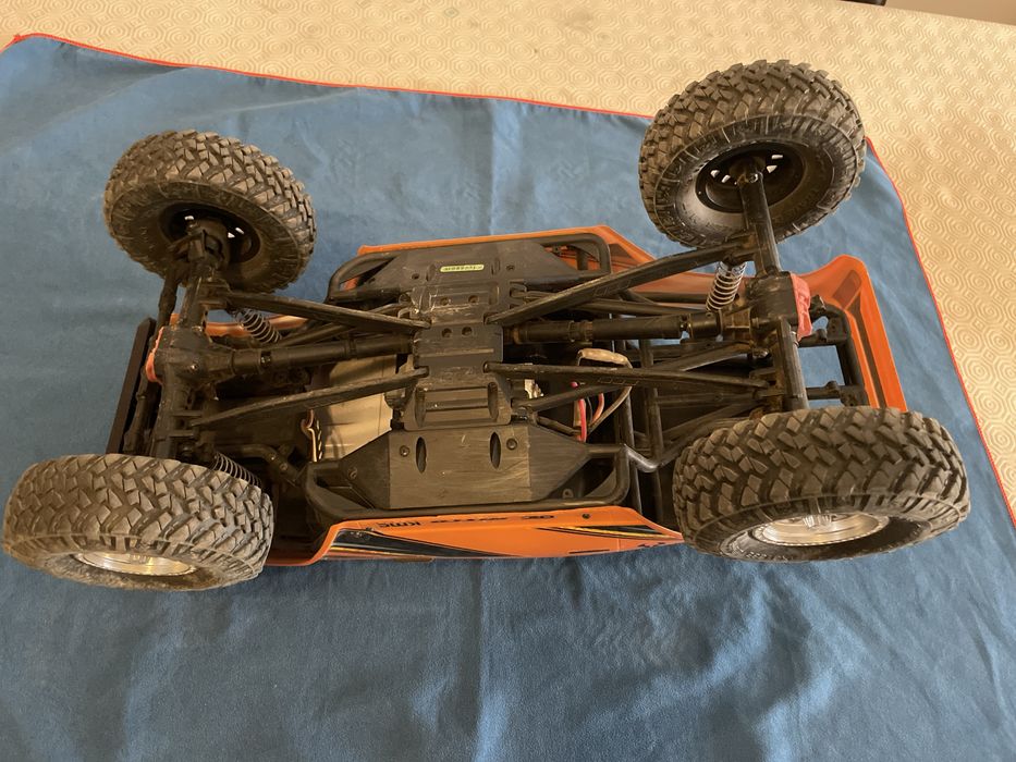 Axial Wraith 1.9 4WD Rock Crawler