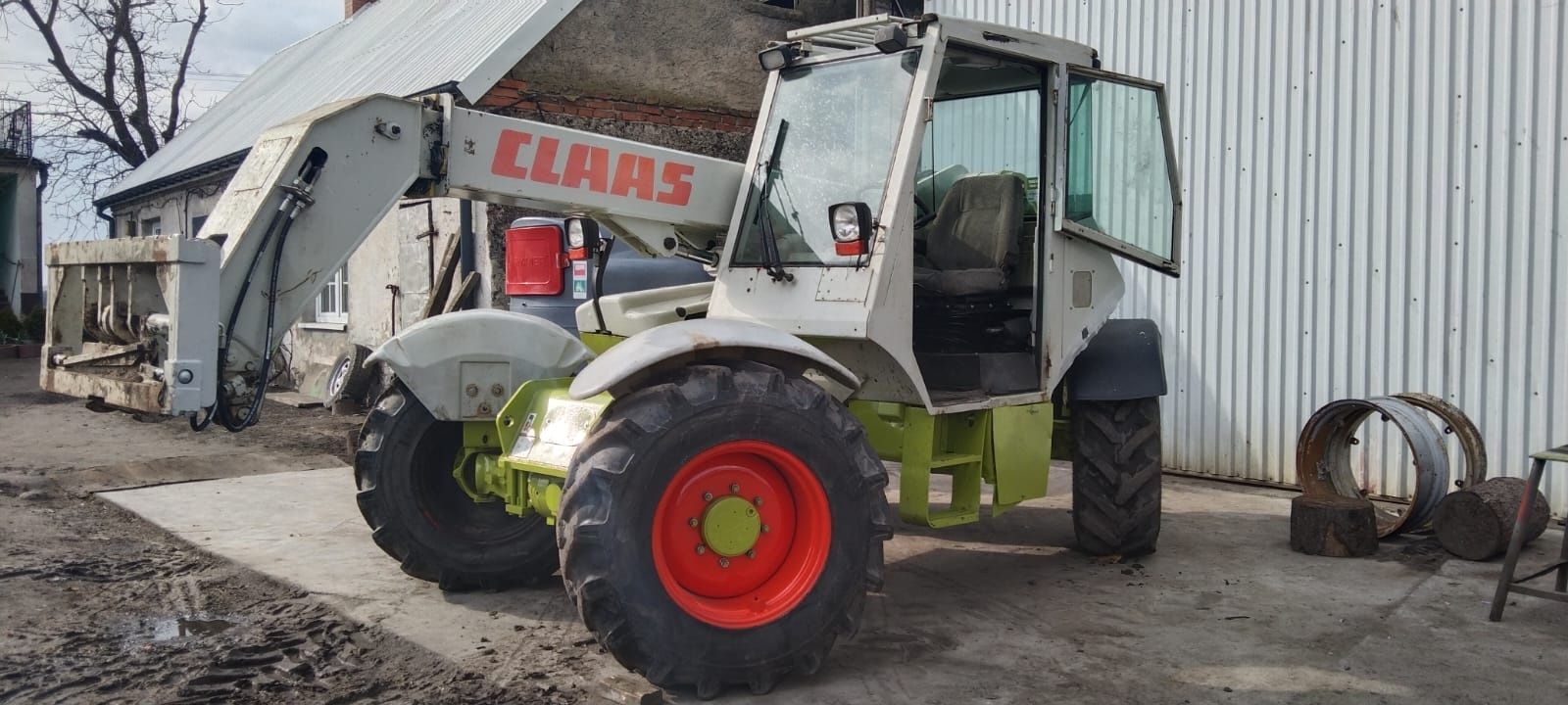 ładowarka teleskopowa Claas ranger 975