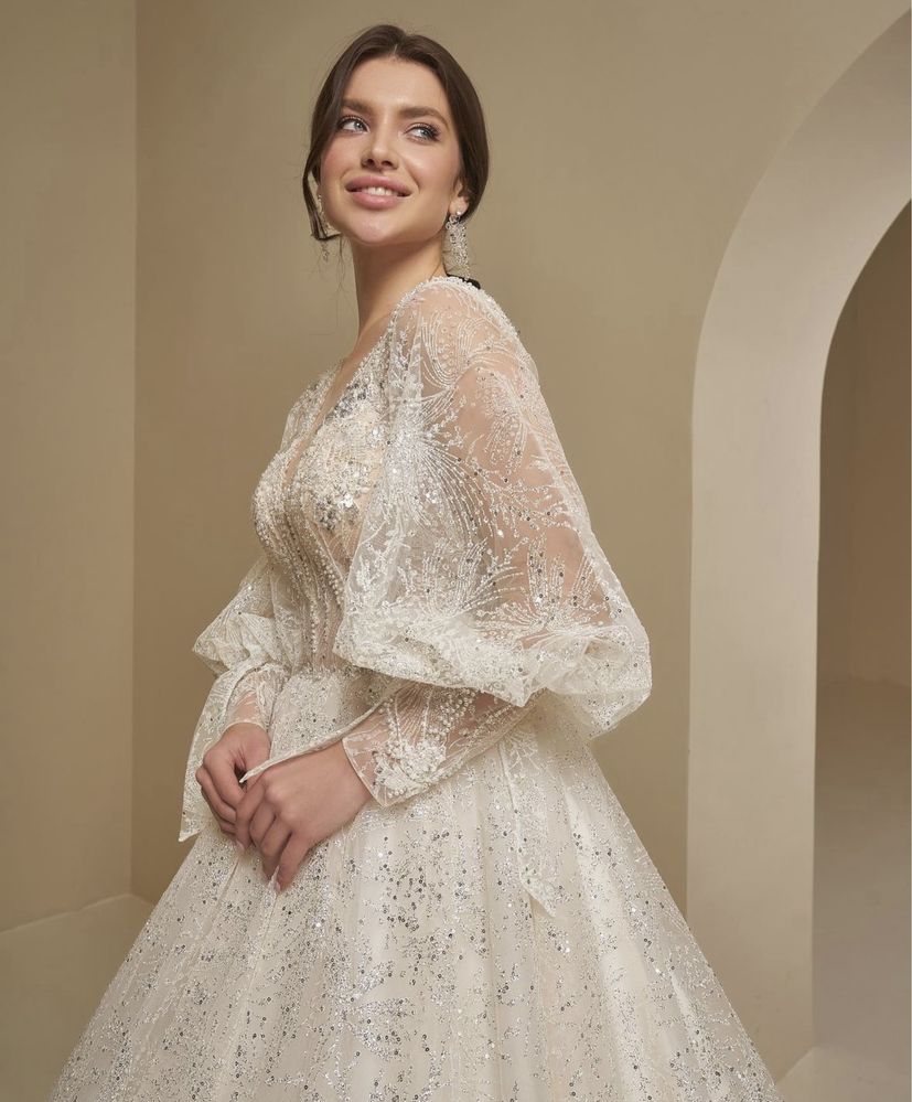 Свадебное платье  фирмы IVORY